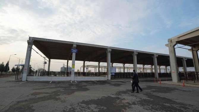 Kahramanmaraş’ta Adaklık Satıcılarına 3,5 Milyon Tl’lik Tesis