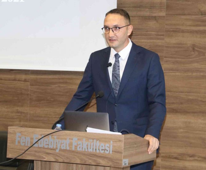 Nevü’den "Mezuniyet Sonrası Bir Diş Hekimini Neler Bekler" Konulu Konferans