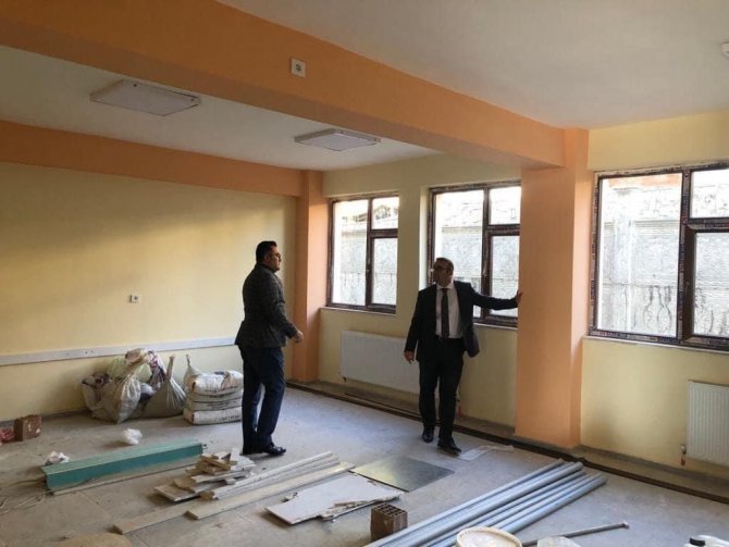 Şirvan Kaymakamı Hasar, Okul İnşaatını Denetledi