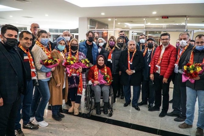 Kayserispor’dan Öğretmenlere Jest