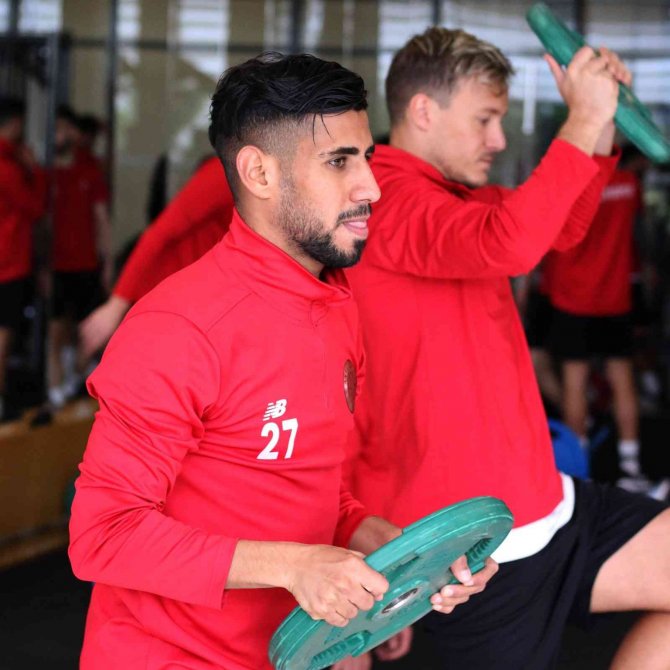 Antalyaspor’da, Alanyaspor Maçı Hazırlıkları Devam Etti