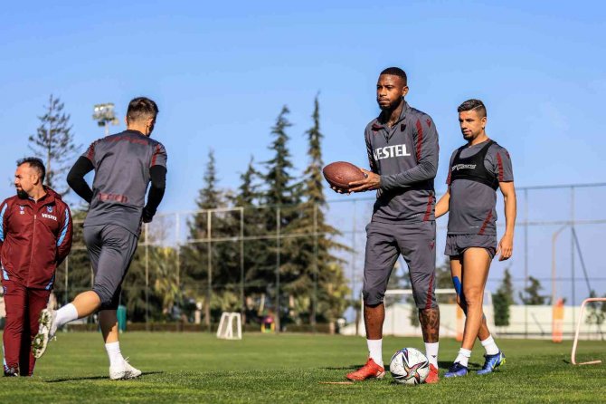 Trabzonspor, Fatih Karagümrük Maçı Hazırlıklarına Başladı