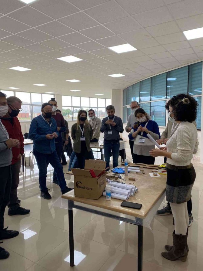 Öğretmenlerle Bilim Kampı