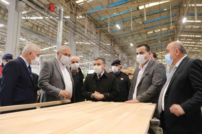 Kendi Enerjisini Üreten Fabrikaya Hayran Kaldılar
