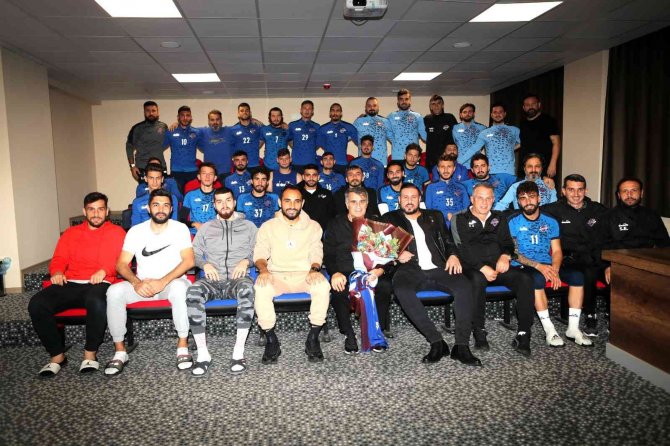 Şenol Güneş, Hekimoğlu Trabzon Fk’yı Ziyaret Etti