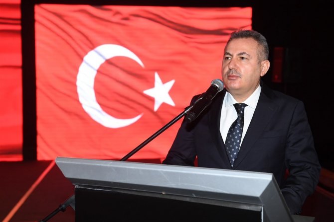 Adana’da 24 Kasım Öğretmenler Günü Kutlandı