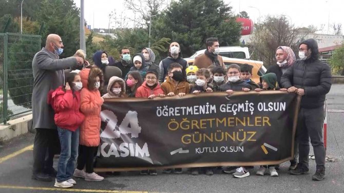 Korona Virüs Tedavisi Gören Öğretmenlerini Unutmadılar