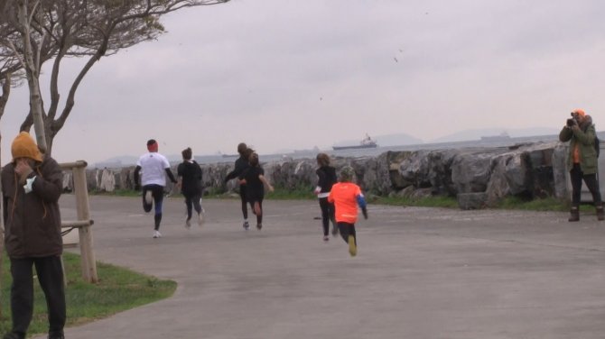 Avcılar’da 24 Kasım Öğretmenler Günü Koşusu Yapıldı