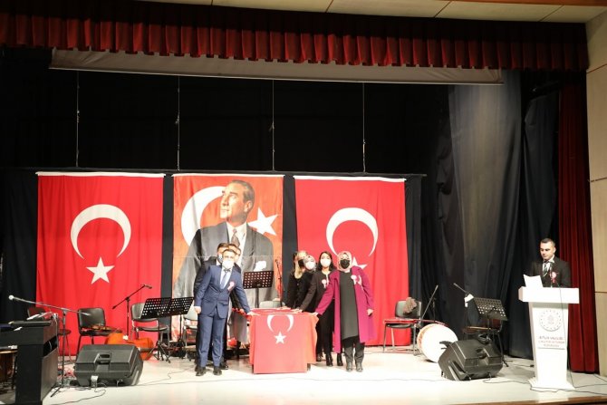 Bitlis’te 24 Kasım Öğretmenler Günü Etkinlikleri