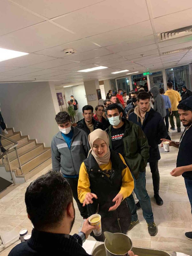 Gençlik Merkezinde ‘Vize’ Mesaisi