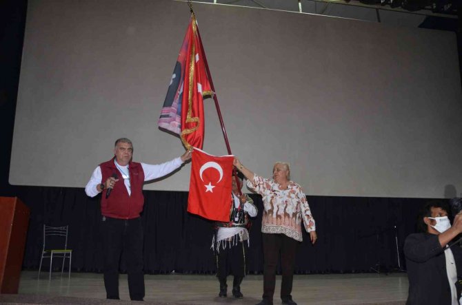 Türk Dünyası Sanatçıları Kozan’da