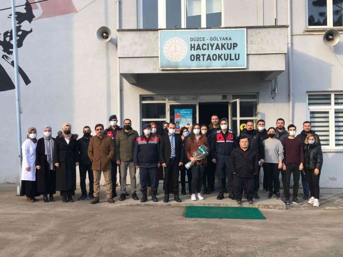 Jandarma Ekipleri Öğretmenleri Unutmadı