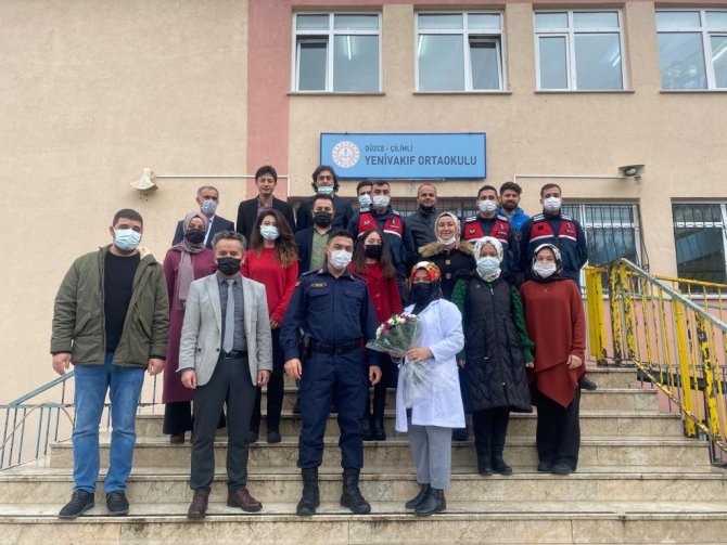 Jandarma Ekipleri Öğretmenleri Unutmadı