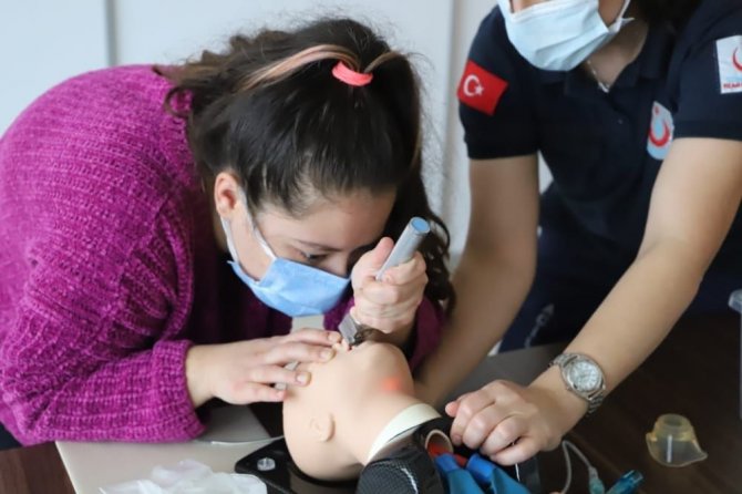 Edirne’de ’Doktor Temel Modül’ Eğitimi