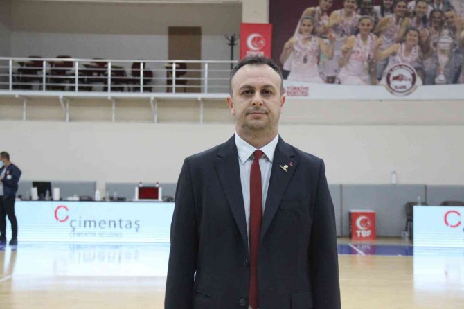 Başantrenör Acer: "Kaybediyoruz, Üzülüyoruz Ama Pes Etmeden Devam Edeceğiz"