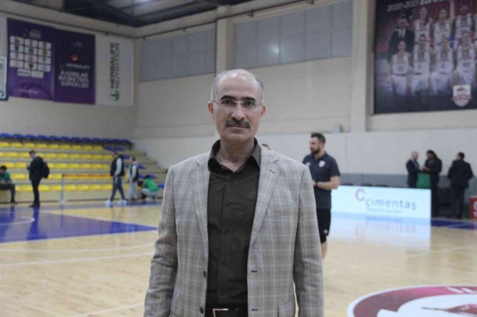 Başantrenör Acer: "Kaybediyoruz, Üzülüyoruz Ama Pes Etmeden Devam Edeceğiz"