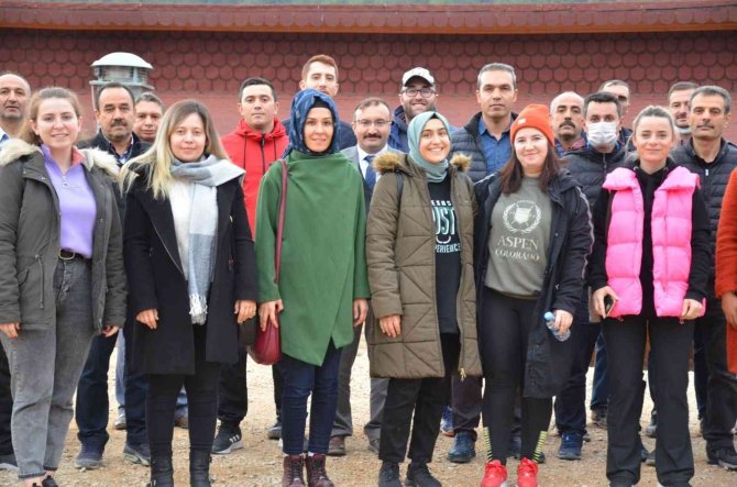 Emet’te Öğretmenler Doğa Yürüyüşünde