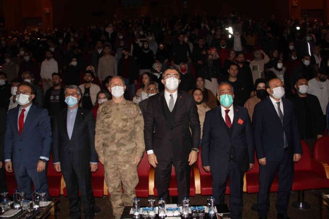 Erzurum’da Öğretmenler Günü Kutlamaları