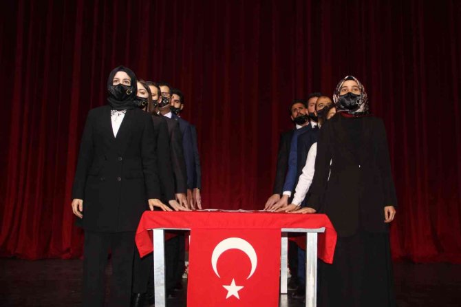 Erzurum’da Öğretmenler Günü Kutlamaları