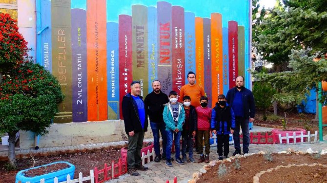 Bu Kez Öğretmenlerden "Öğretmen Günün"de Öğrencilere Sürpriz