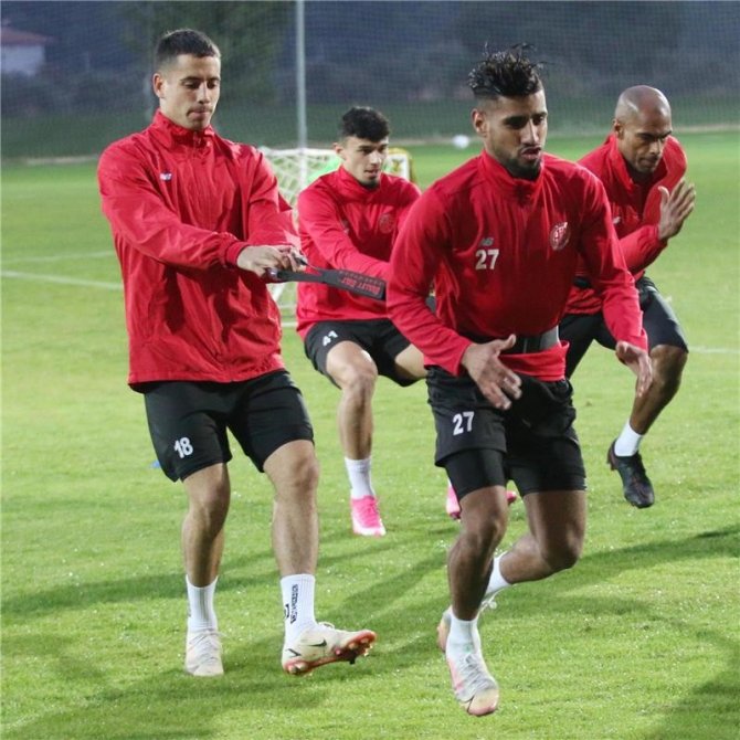 Antalyaspor, Alanyaspor Karşısına 4 Eksikle Çıkacak