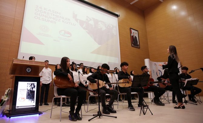 Bayburt’ta 24 Kasım Öğretmenler Günü Kutlandı