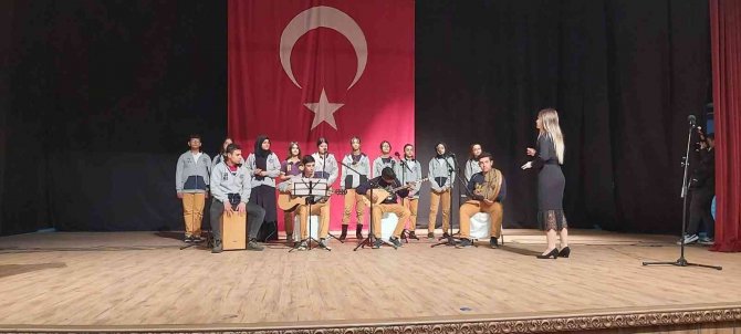 Kilis’te Öğretmenler Günü Kutlandı