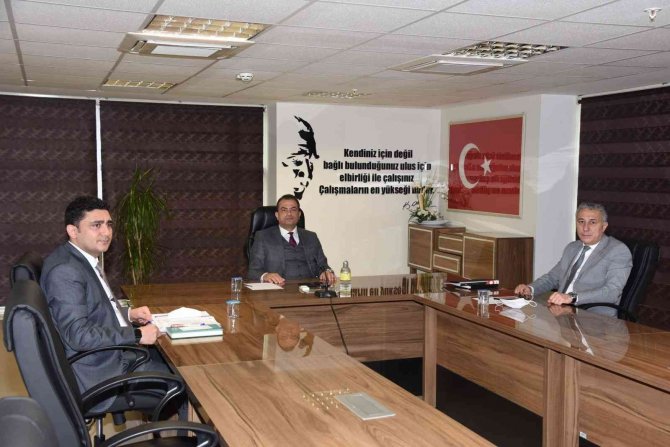 Aslay, Su Ve Kanalizasyon İ̇dareleri Komisyon Toplantısına Katıldı