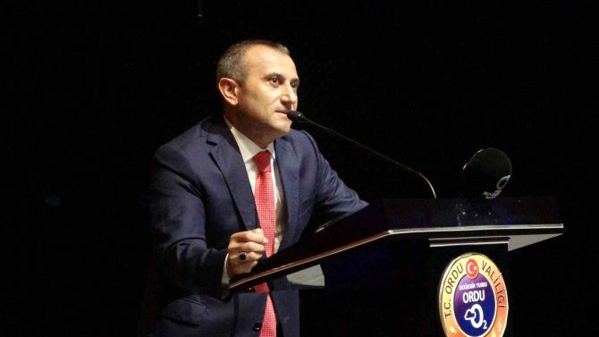 Öğretmenlere Yurt Dışı Ve Yurt İçi Gezisi