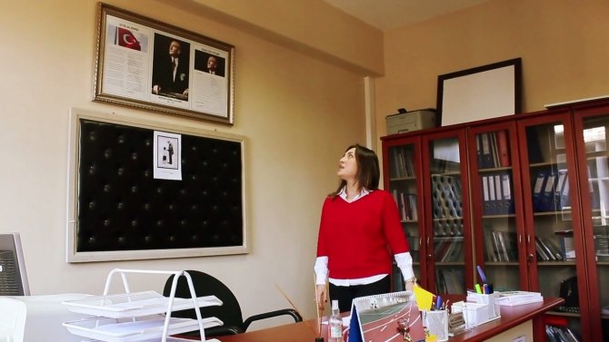 Öğretmenler Günü’nde Öğretmenlerden Anlamlı Şarkı