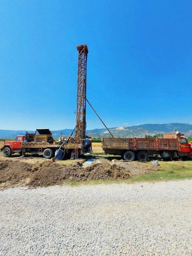 110 Metrede 20 Bin Kişilik Su Kaynağına Ulaşıldı