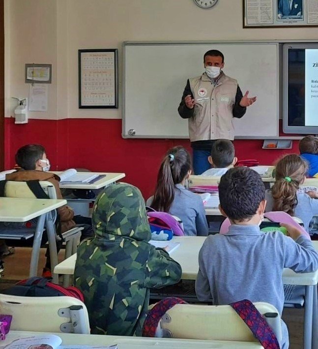 Okullarda Gıda Ve Hijyen Eğitimi