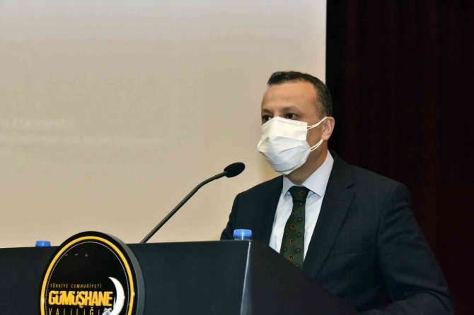 Gümüşhane’de 24 Kasım Öğretmenler Günü Kutlanıyor