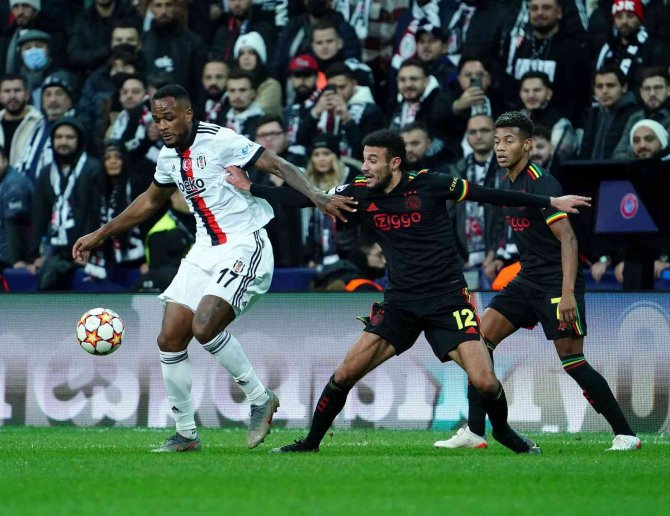 Uefa Şampiyonlar Ligi: Beşiktaş: 1 - Ajax: 0 (Maç Devam Ediyor)