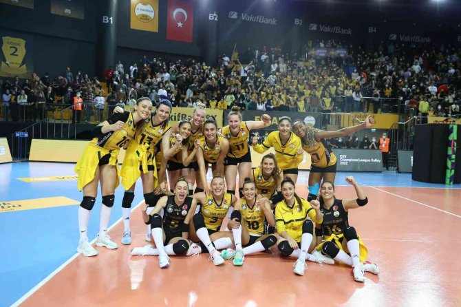 Vakıfbank, Şampiyonlar Ligi’ne Galibiyetle Başladı