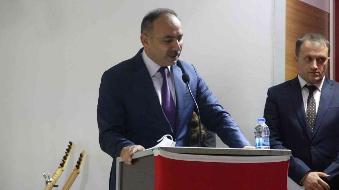 Erciş’te 24 Kasım Öğretmenler Günü Kutlandı