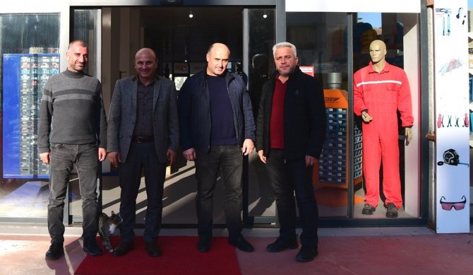 Altınova Belediye Başkanı Oral: "Engelleri Aşacağız, Tuzakları Bozacağız"
