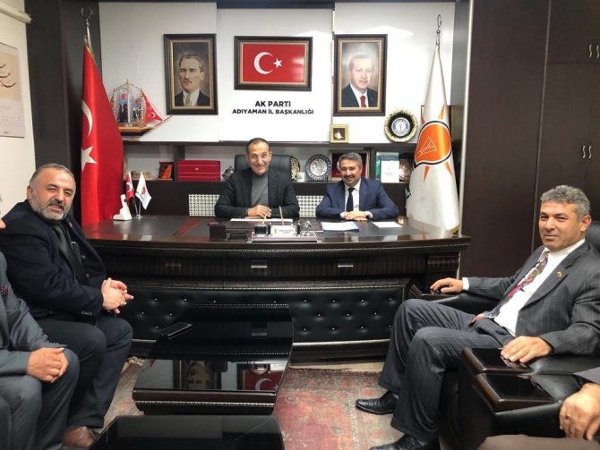 Muhtarlar Ak Parti’nin Başkanlarıyla Bir Araya Geldi
