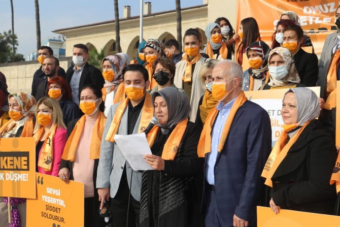 Ak Parti İ̇l Kadın Kolları Üyeleri, Kadına Yönelik Şiddete Dikkat Çekti