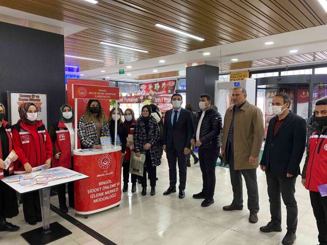 Bingöl’de Kadına Yönelik Şiddete Karşı Mücadele Günü Etkinlikleri