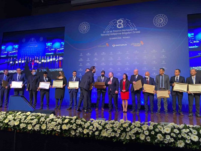 Yerli İlaç Şirketinin Kalite Standartları Tescillendi