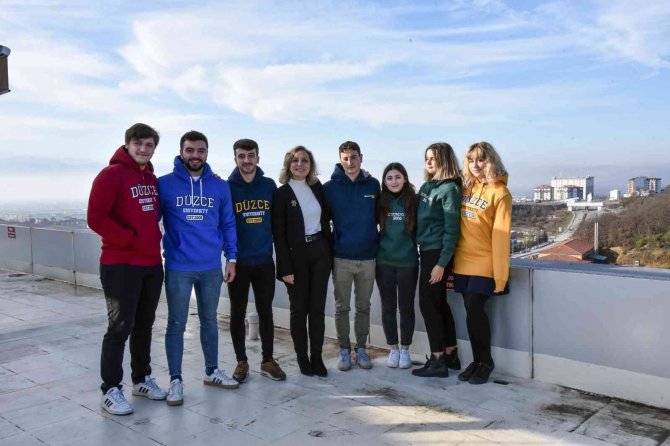 Rektör Çakar Erasmus Öğrencileriyle Buluştu