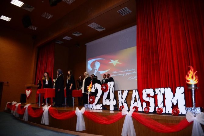 Öğretmen Başkandan Meslektaşları Onuruna Akşam Yemeği