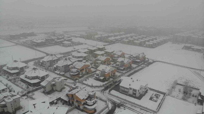 Erzurum Karla Kaplandı, Manzarası Mest Etti