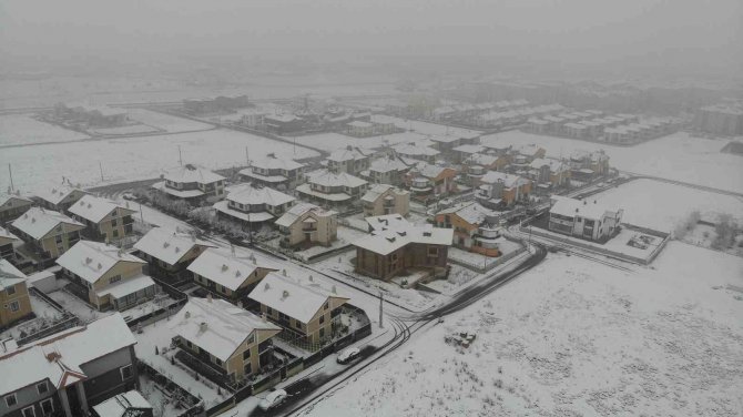 Erzurum Karla Kaplandı, Manzarası Mest Etti