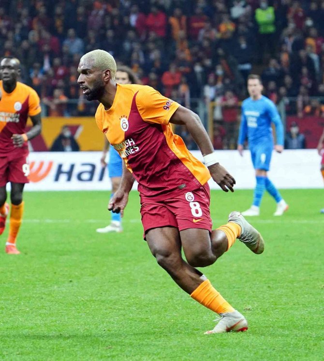 Ryan Babel Bu Sezonki İlk Gol Sevinci Yaşadı