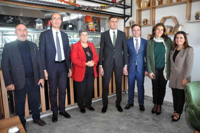 Yüksekova’da ‘‘Demeter Organik Tarım Evi Tarımsal Kalkınma Kadın Kooperatifi’ Açıldı