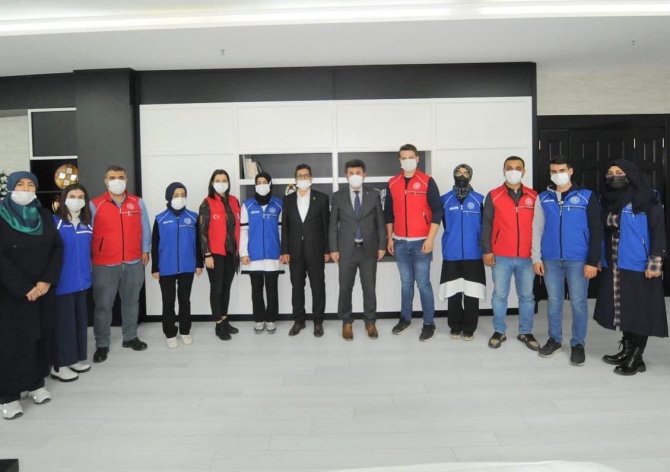 Rektör Karacoşkun’a Öğretmenler Günü Ziyareti