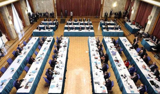 Bakan Koca: "Turkovac Bugün İtibarıyla Acil Kullanım Onayına Müracaat Etmiştir"