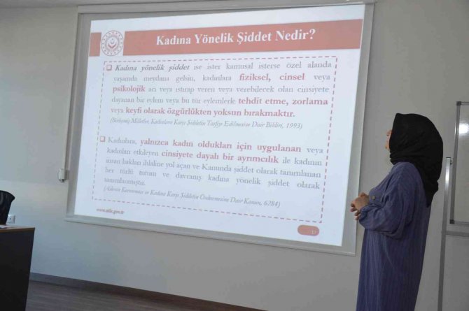 Muhtarlar, Kadına Yönelik Şiddet Hakkında Bilgilendirdiler